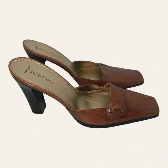 Women’s BCBGIRLS MAXAZRIA SQUARE TWO HEELS BLOCK HEEL COGNAC IN COLOR‎ SIZE 7B - Picture 11 of 15